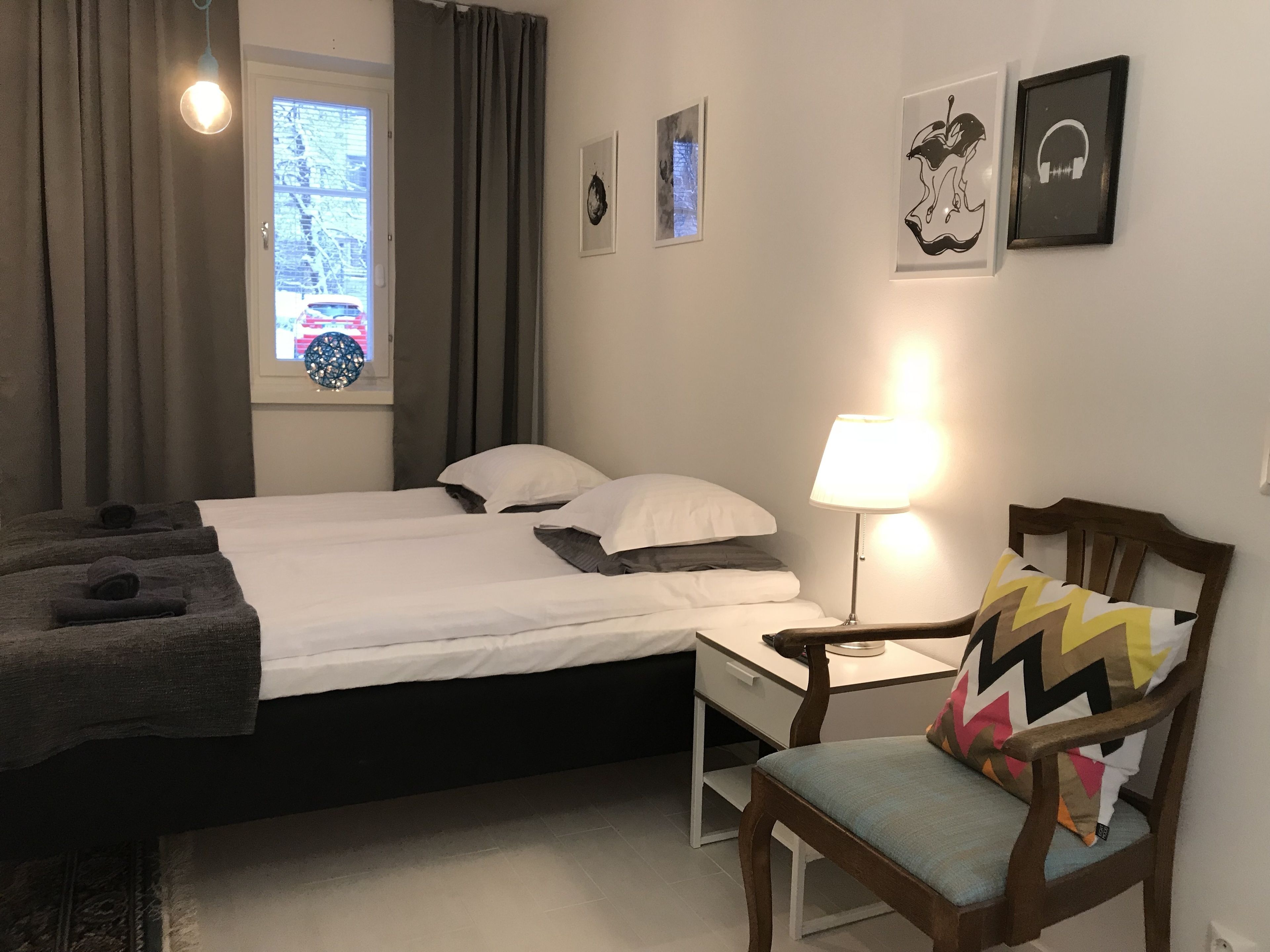 superior apartment | living room | flat-screen tv