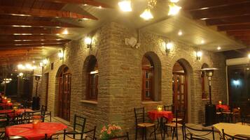 Desayuno continental incluido todos los días