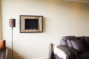 Apartment, 2 Bedrooms, Kitchen | Room amenity - Central - 2 Bedroom Apartment (Sollentuna)