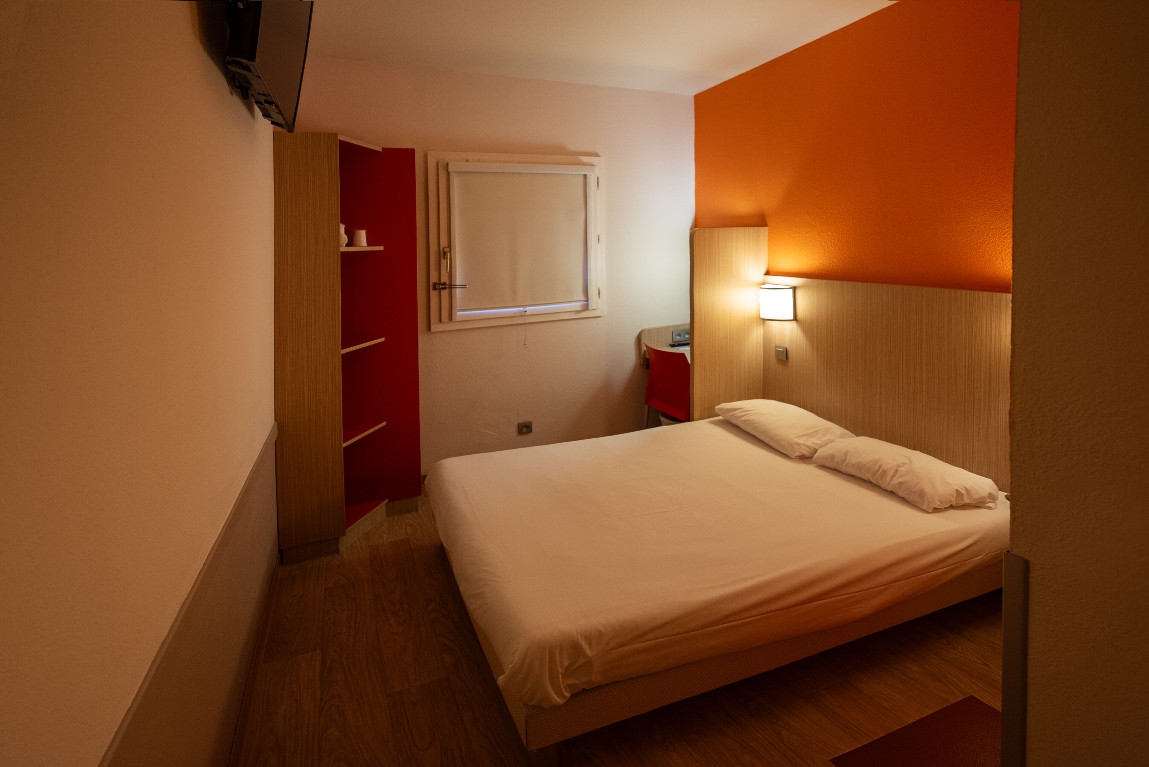 Photo - Première Classe Perpignan Nord - Aéroport