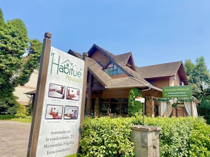 Front of property - Pousada Habitue (Gramado)