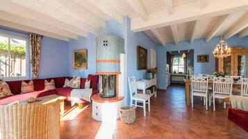 Cottage | Area keluarga | TV layar datar