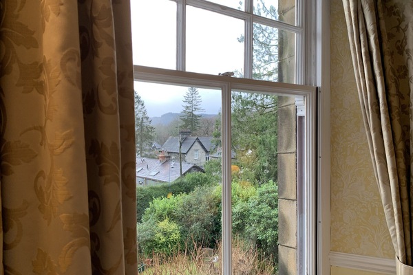 Design Double Room, 1 Queen Bed, Garden View | Mountain view