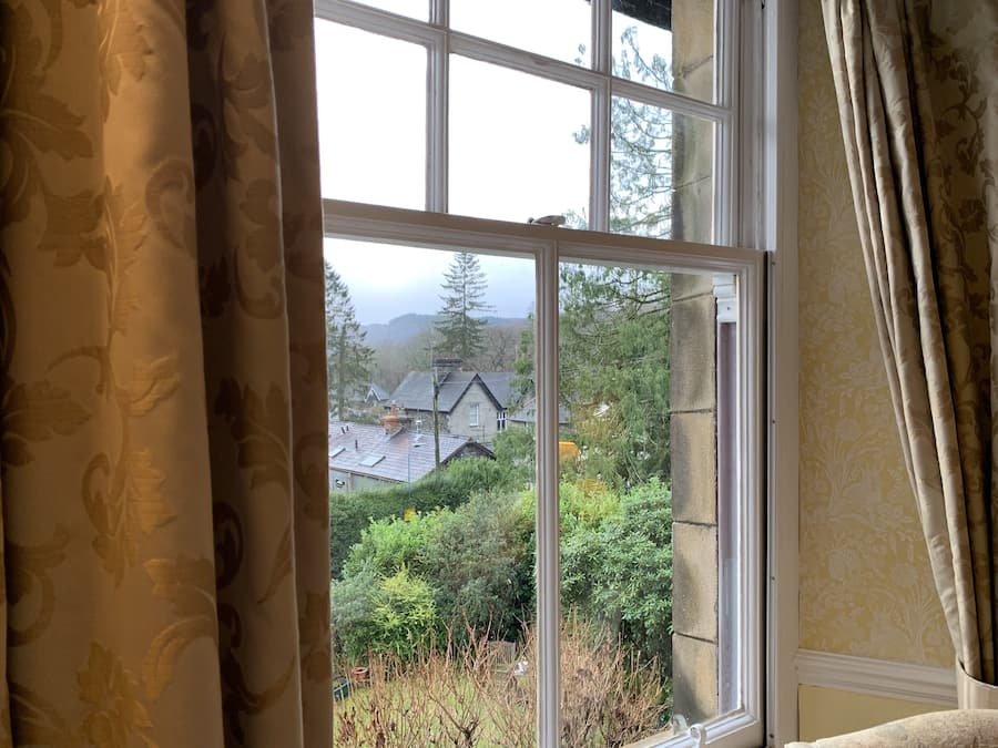 Design Double Room, 1 Queen Bed, Garden View | Mountain view