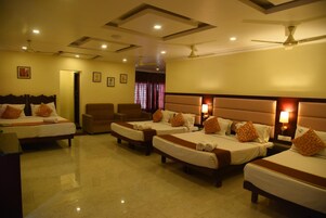 Phòng cách âm, giường gấp/giường phụ (phụ phí) 