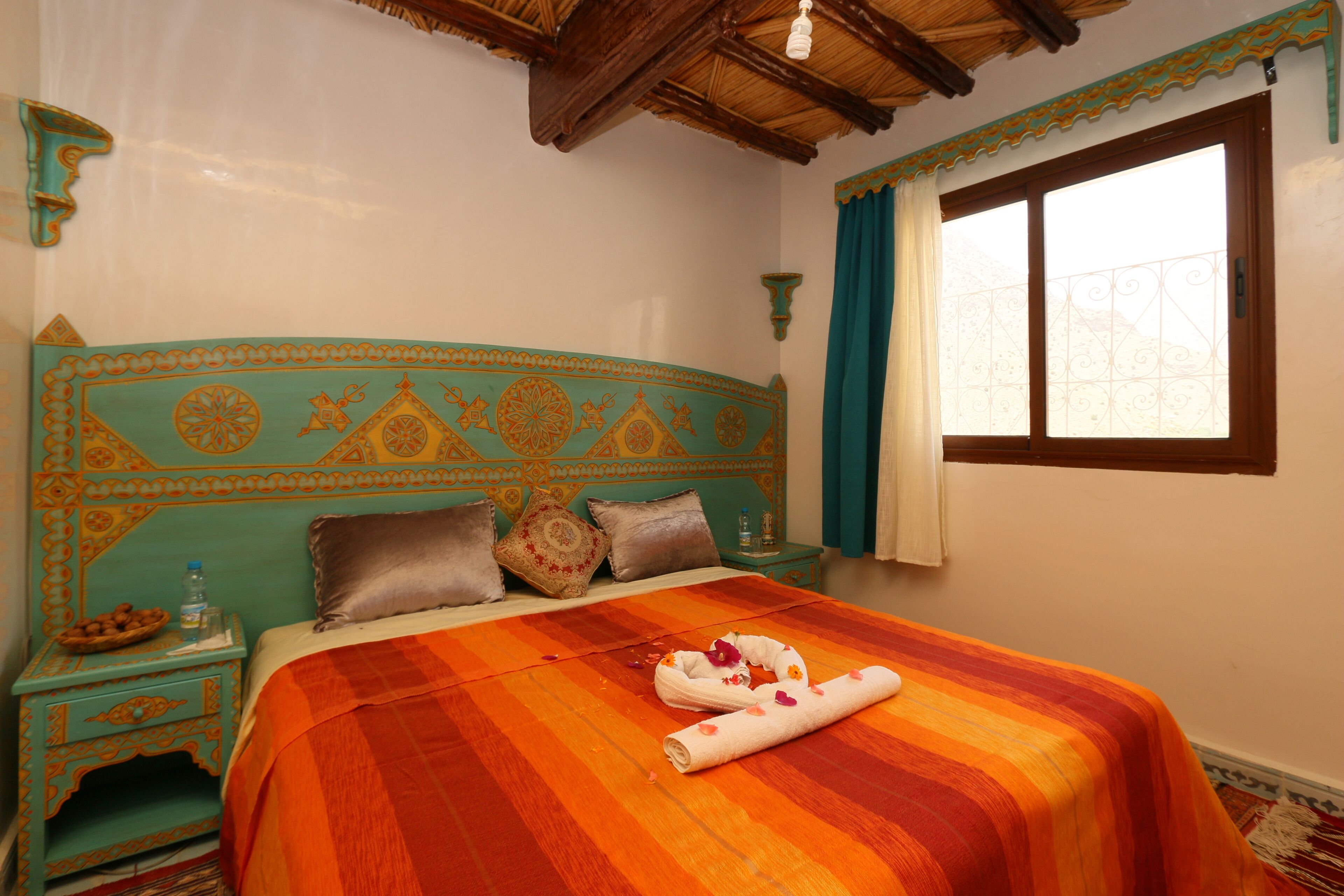 Exclusive Apartment, 3 Bedrooms | Individually decorated, individually furnished, iron/ironing board