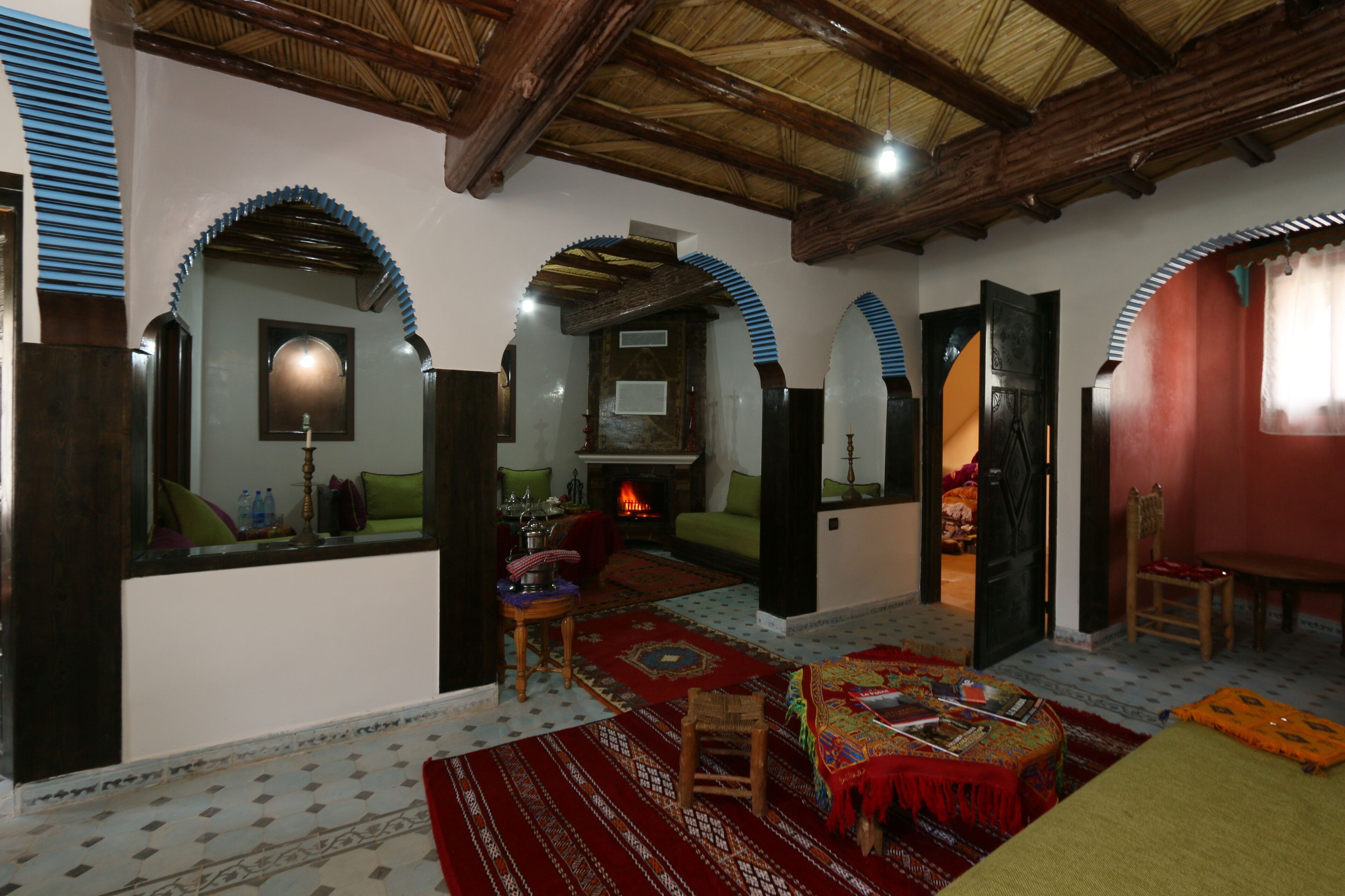 Exclusive Apartment, 3 Bedrooms | In-room dining