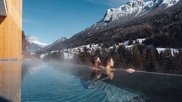 Indoor pool, outdoor pool, sun loungers