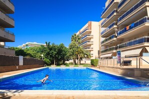 Outdoor pool - Ventura Park (Salou)