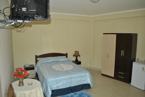 Single Room, 1 Single Bed, Smoking, Pool View | 1 bedroom, minibar, free WiFi