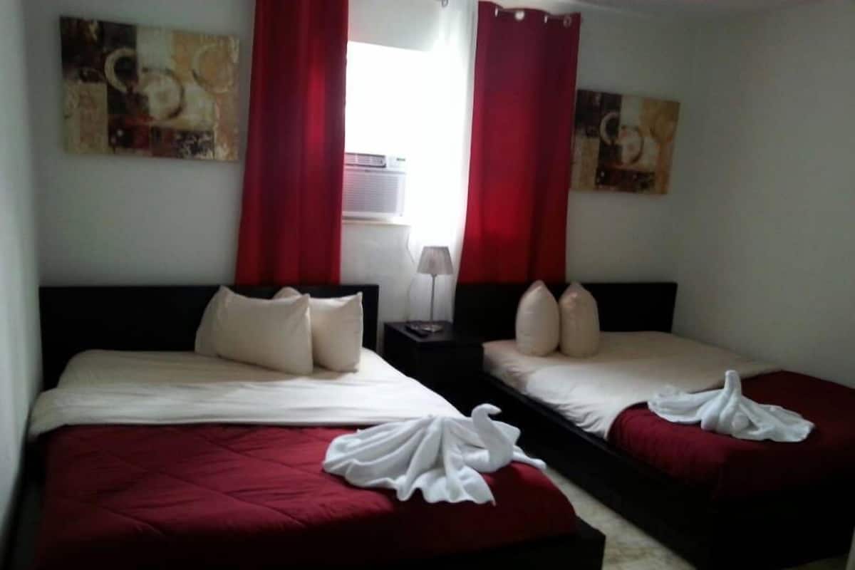 Ferienhaus, 2 Schlafzimmer | 1 Schlafzimmer, Schreibtisch, Bügeleisen/Bügelbrett