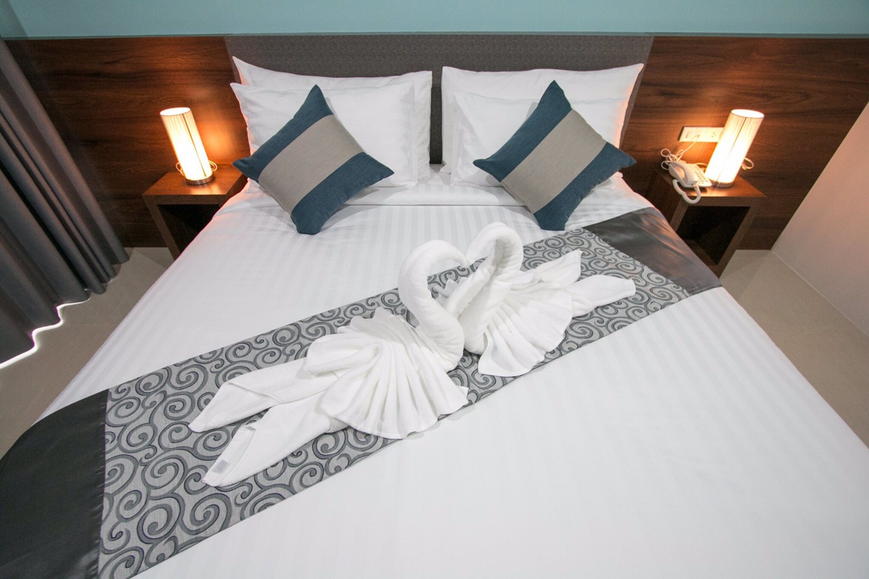 superior double room | in-room safe, blackout curtains, free wifi, bed sheets