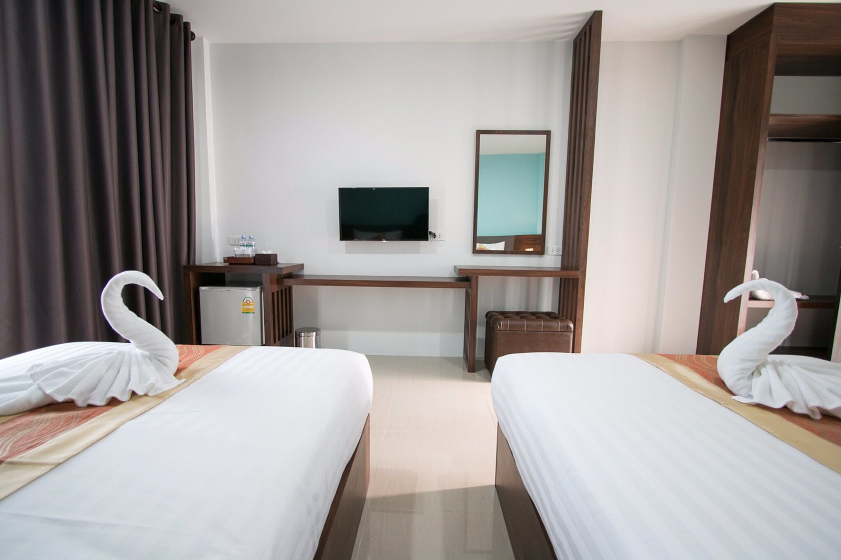 superior twin room | room amenity