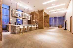 2 bars/lounges, poolside bar