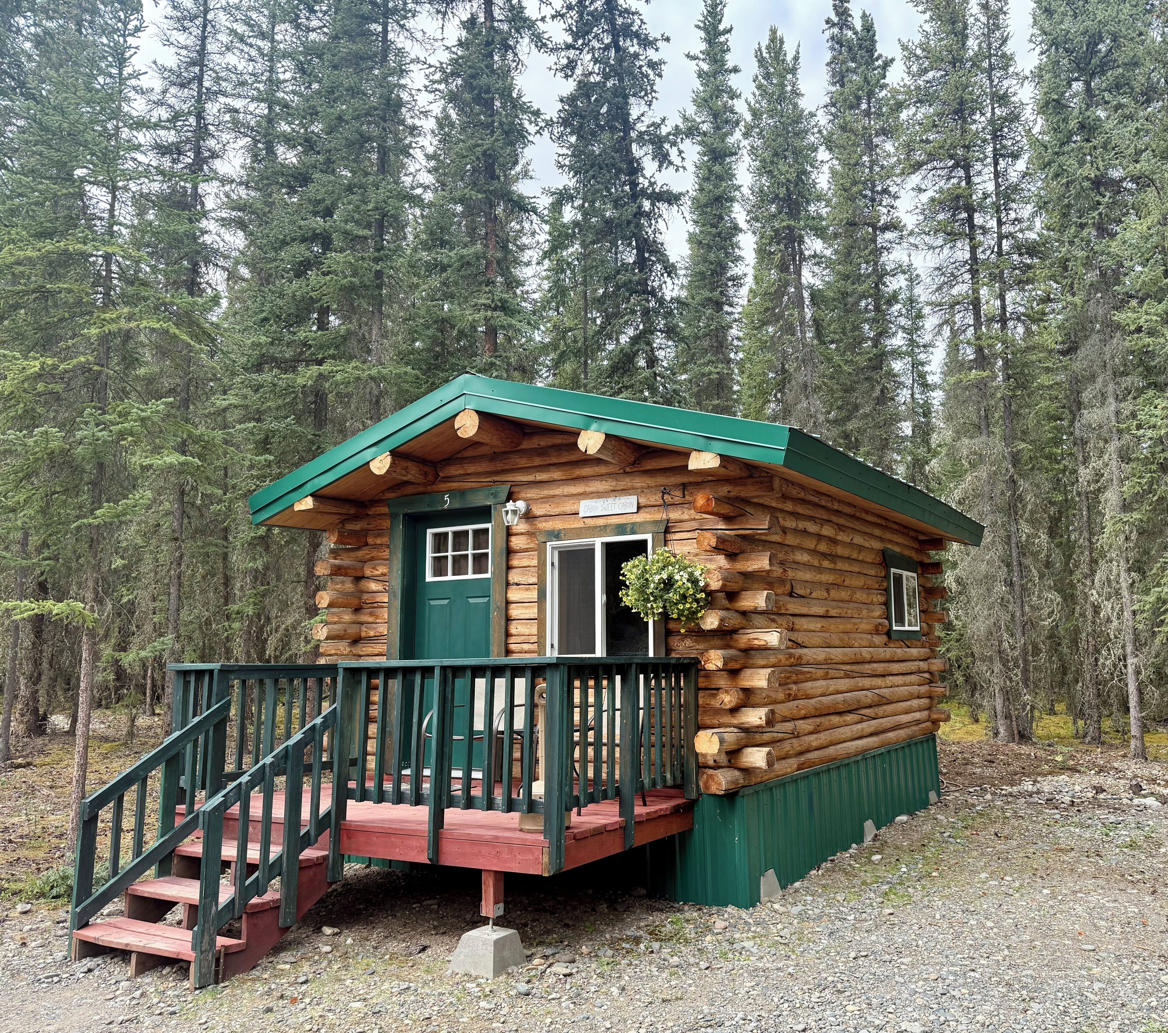 Caribou Cabins Reviews, Deals & Photos 2026 - Expedia.com
