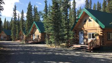 豪華樓中樓客房, 多張床 | 熨斗/熨衫板、免費 Wi-Fi、床單