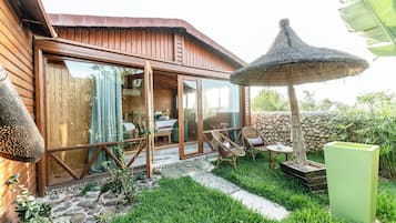 Bungalow Familial, 2 chambres | Minibar, rideaux occultants, fer et planche Ă repasser