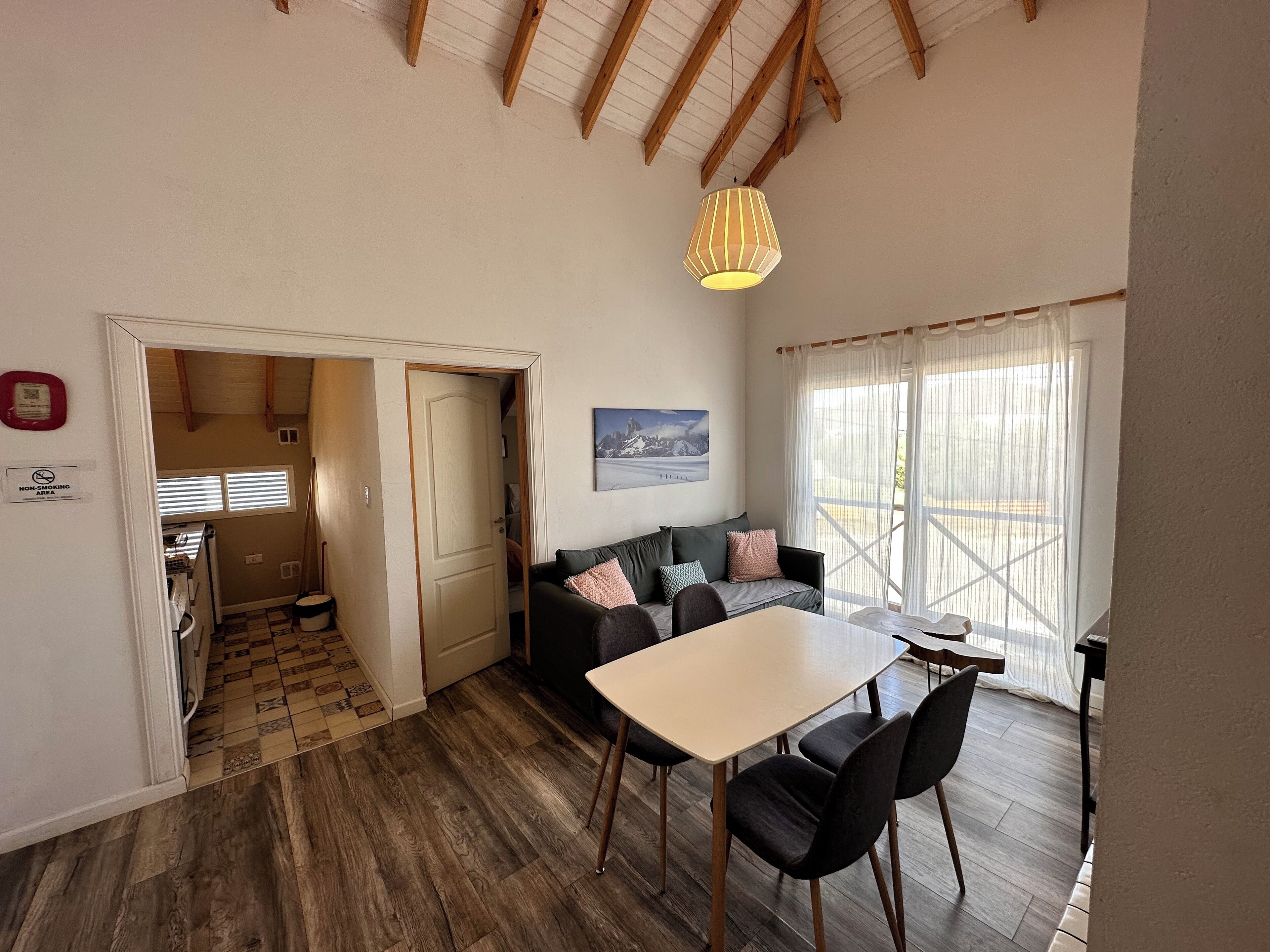 Apartment, 2 Bedrooms | Living area | 32-inch LED TV with digital channels