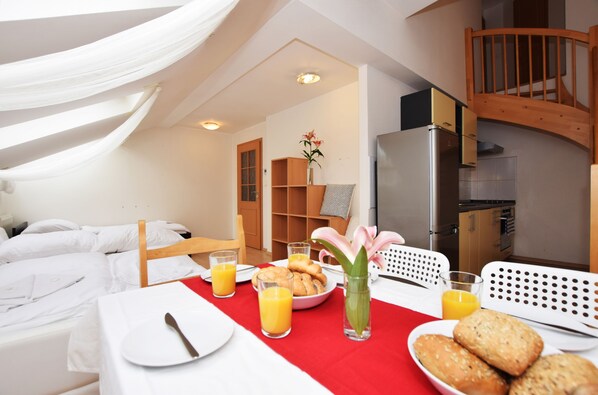 1 bedroom