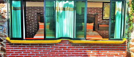 Superior Triple Room | Select Comfort beds, in-room safe, soundproofing, iron/ironing board