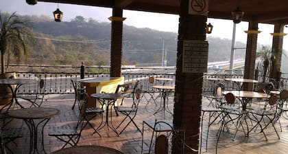 River Side Hotel