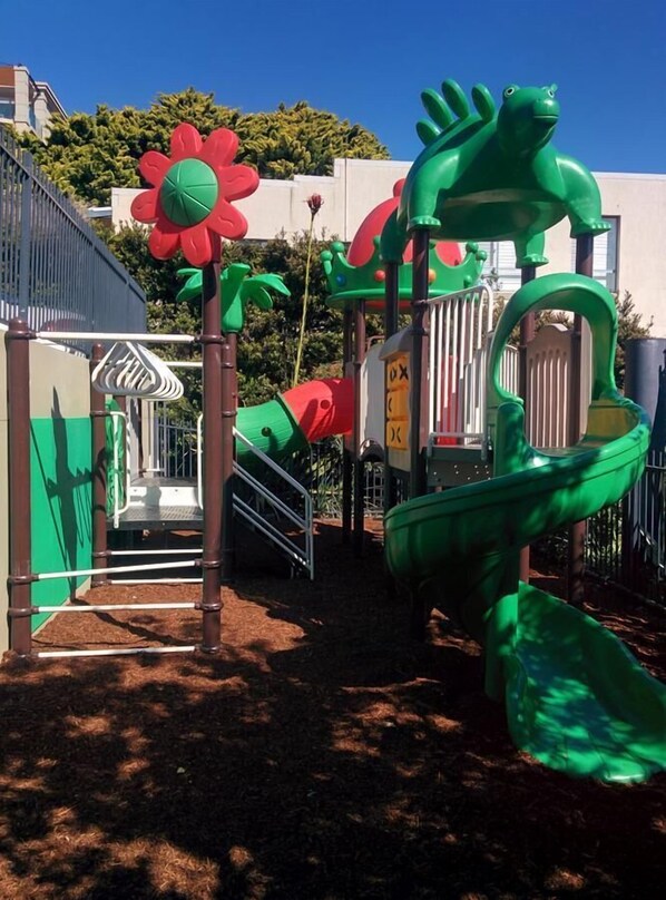 Children's area - Star Of The Sea Luxury Apartments (Terrigal)