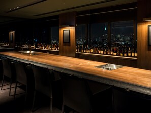 Bar (in der Unterkunft)