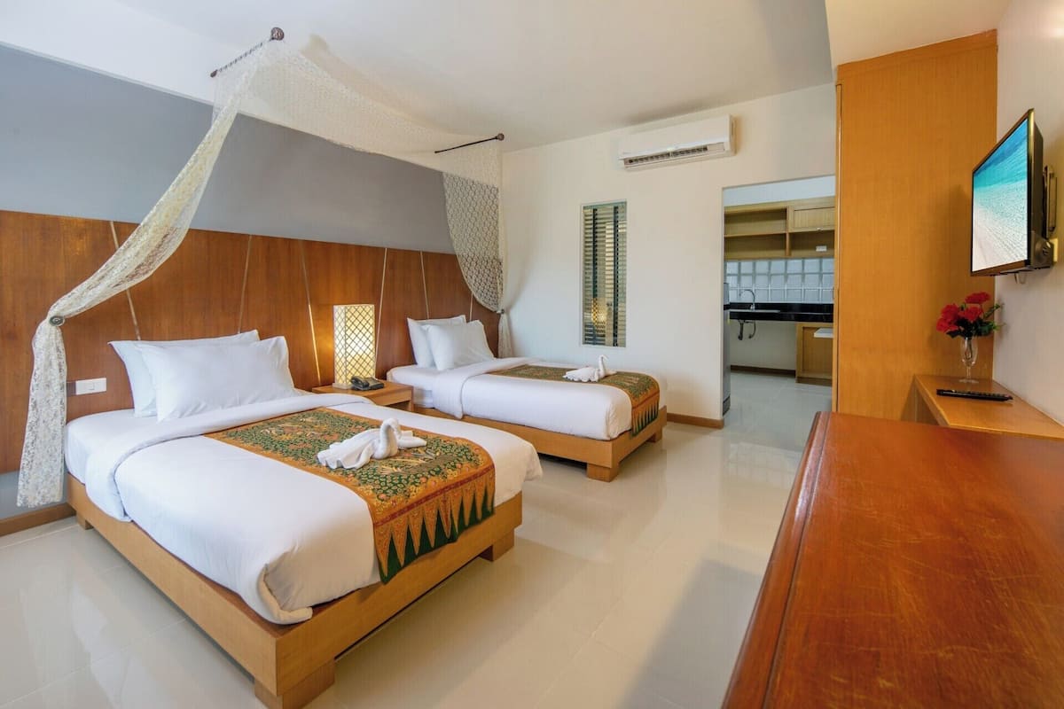 In-room safe, desk, blackout curtains, rollaway beds