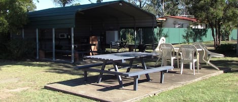 BBQ/picnic area