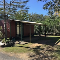 Cabana clássica, 1 cama Queen, para não fumantes, varanda | Terraço/pátio