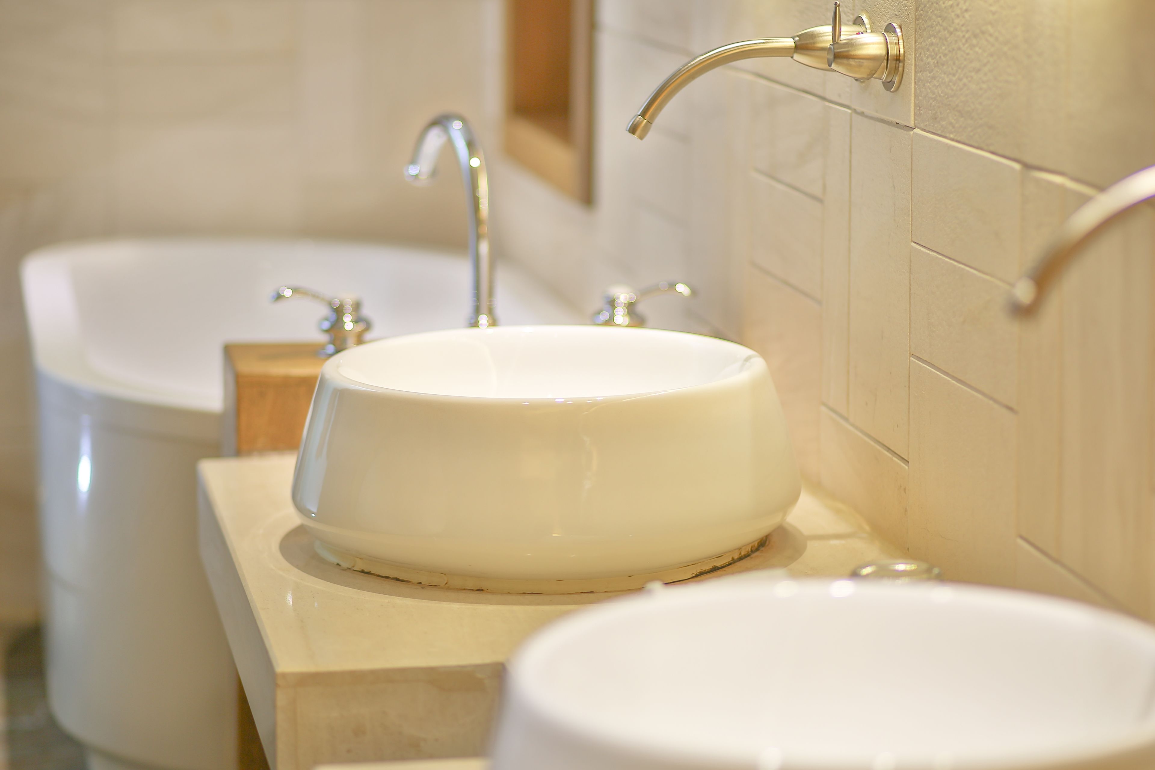 shower, free toiletries, hair dryer, slippers