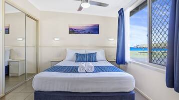 Beach Retreat, 3 Bedrooms, 2 Bathrooms | Free WiFi, bed sheets
