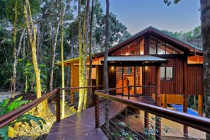 Luxury Tree House, 5 Bedrooms