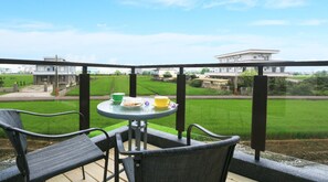 Balcony - Early Summer (Luodong)