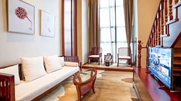 Desk, blackout curtains, iron/ironing board, free WiFi