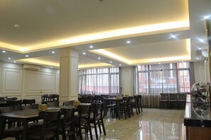 Breakfast area - Bacninh Charming Hotel (Bac Ninh)