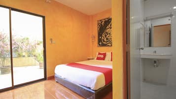 Superior Double Room | Laptop workspace, free WiFi, bed sheets