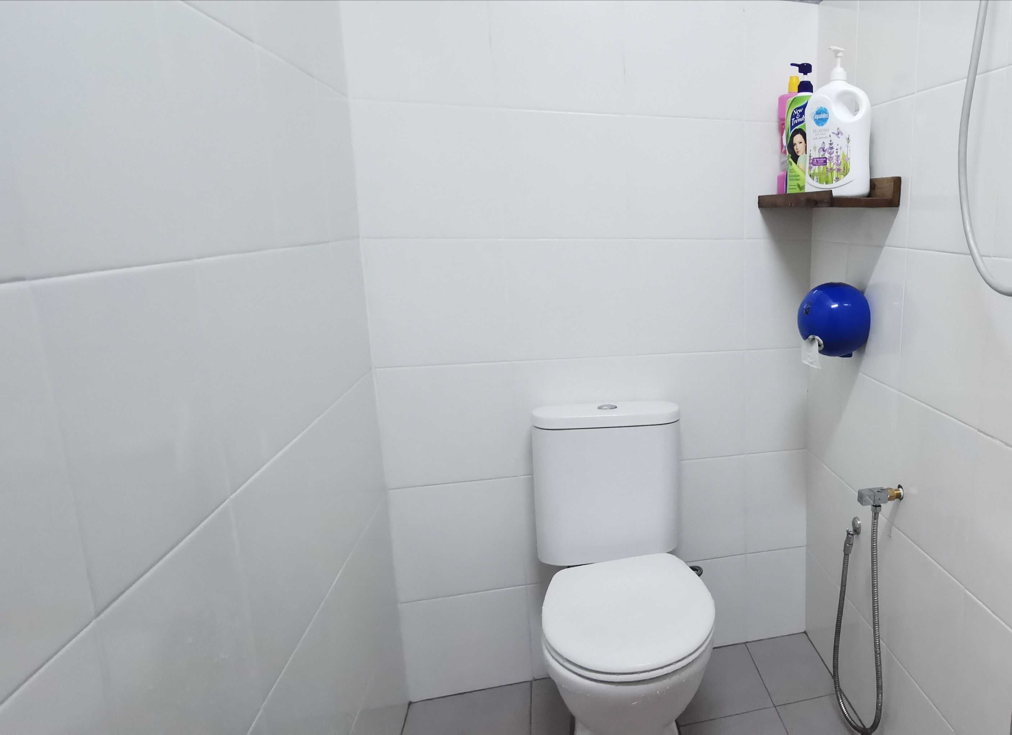 family room | bathroom shower