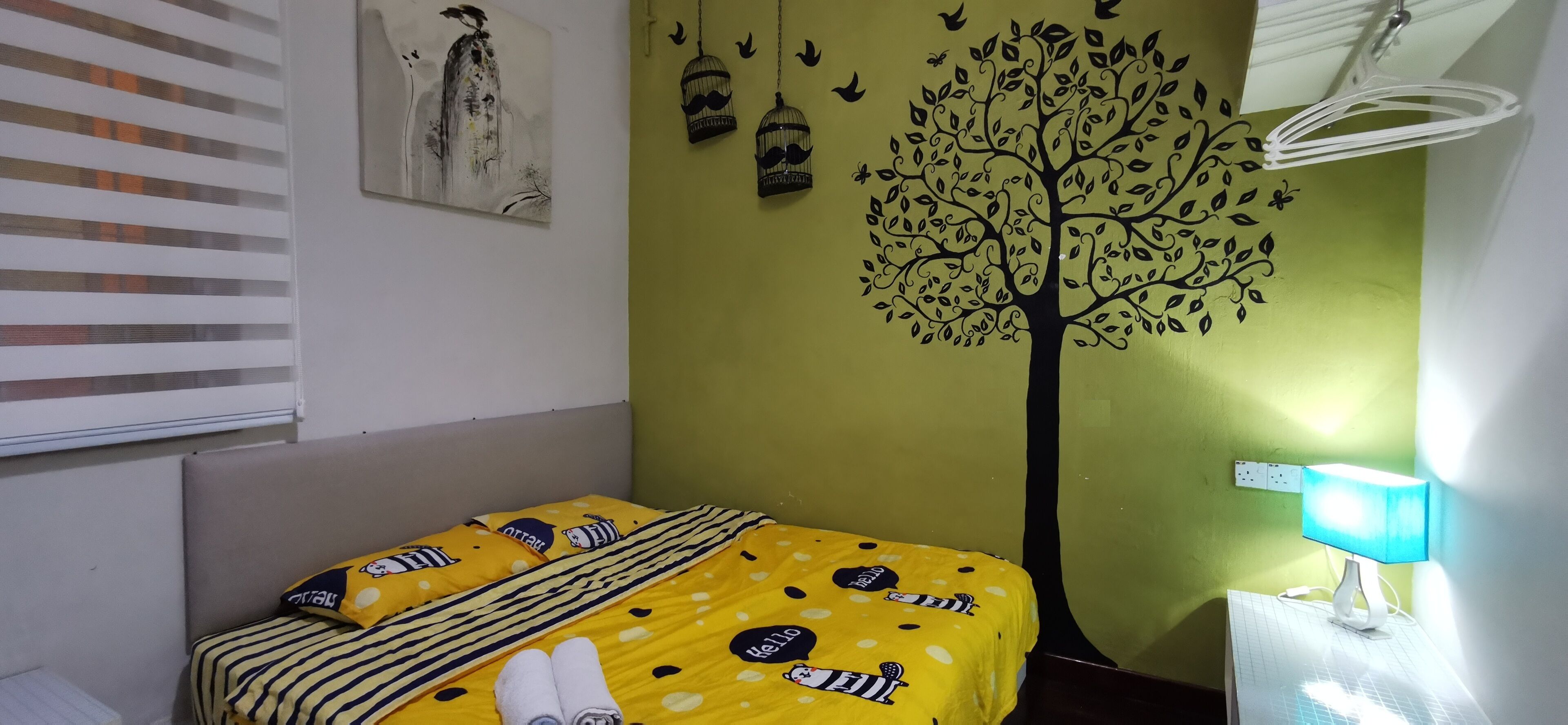 king room | individually decorated, individually furnished, desk, iron/ironing board