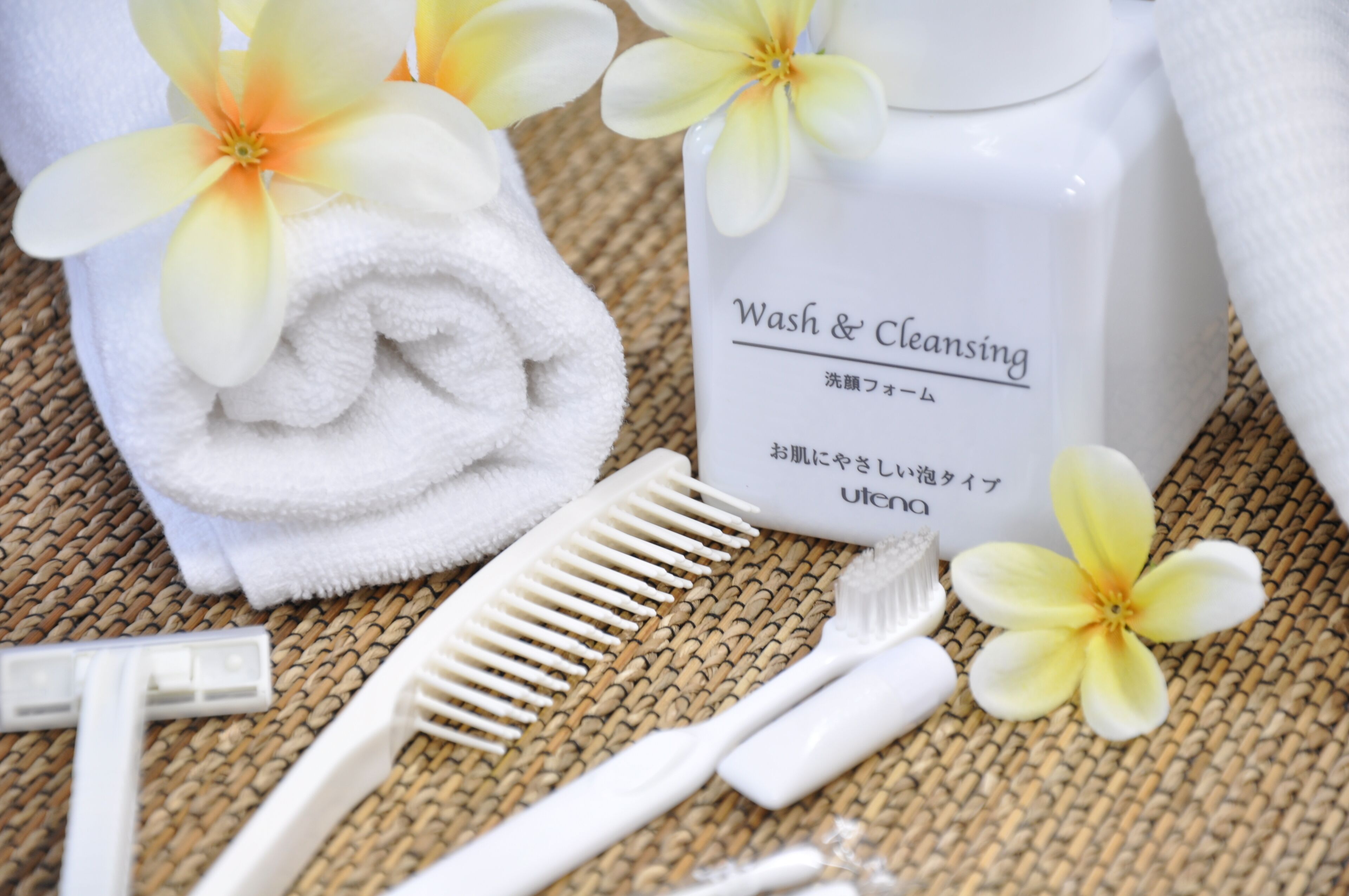 single room, non smoking | in-room safe, desk, laptop workspace, blackout curtains