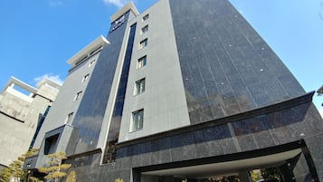 Entrada de la propiedad