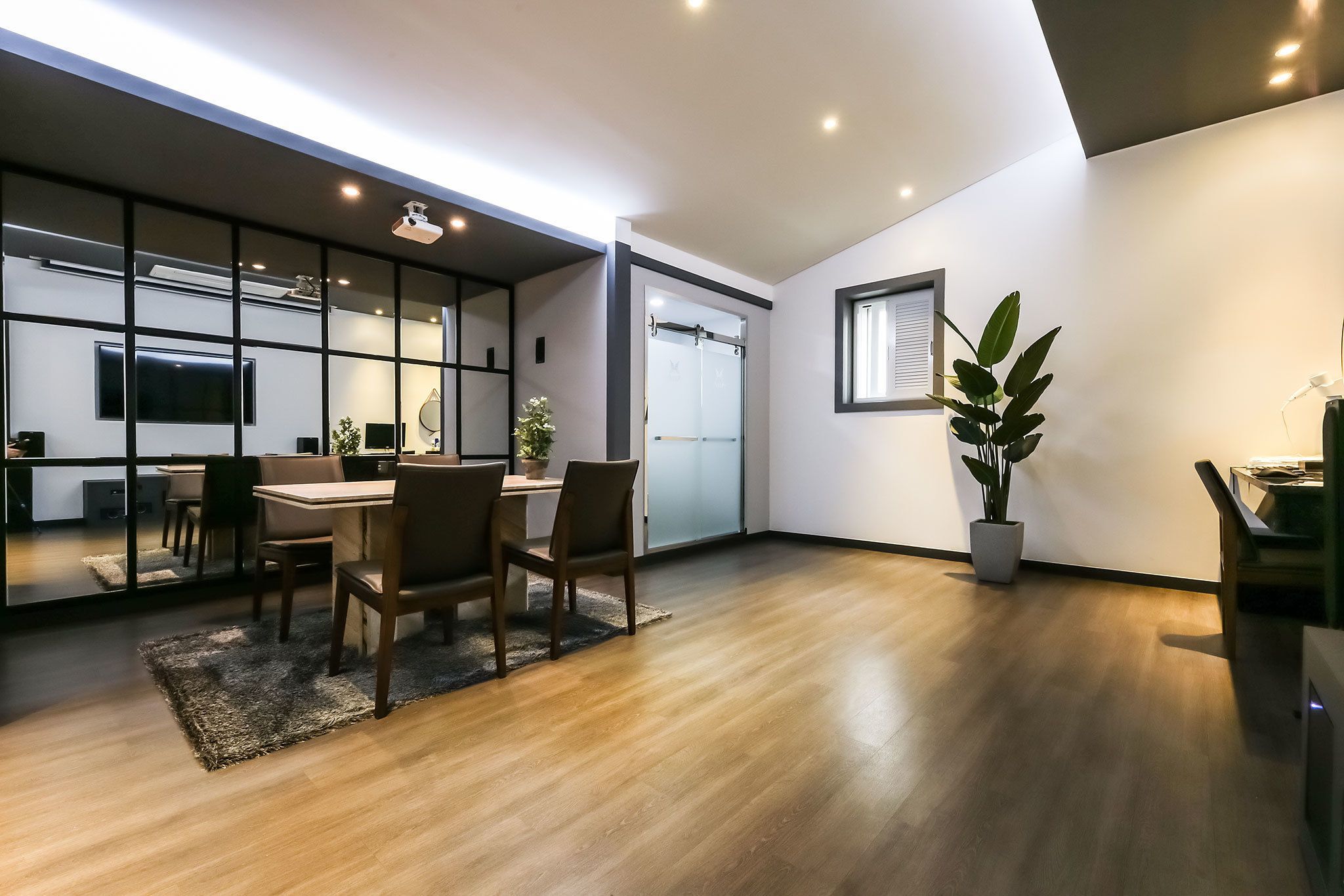 deluxe duplex | premium bedding, down duvets, desk, soundproofing