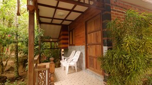 Basic Cottage with Air Condition | Terrace/patio - Lanta Valom Hideaway (Ko Lanta)