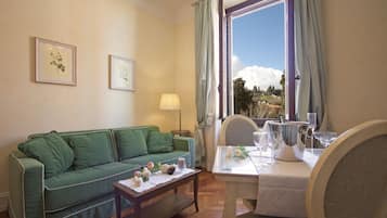 Familie appartement, 1 slaapkamer, uitzicht op tuin | Kameruitzicht