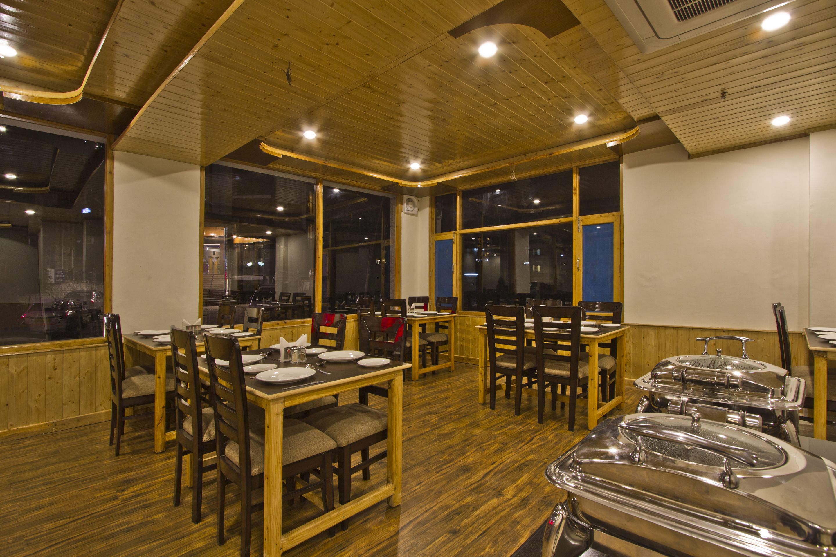Banquet hall