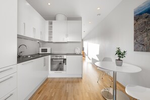Private kitchen - Bjørvika Apartments - Lagårdsveien 115 (Stavanger)