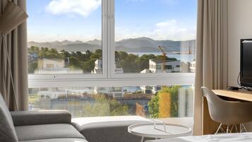 Comfort Studio, 1 Queen Bed, Marina View | View from room