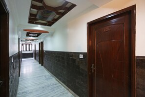 Interior - OYO 524 Hotel Sun International (New Delhi)