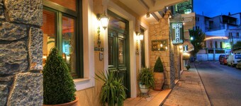 Artemis Hotel
