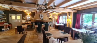 Hôtel Restaurant L'Adray